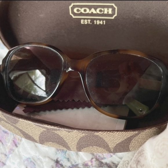 COACH Sunglasses